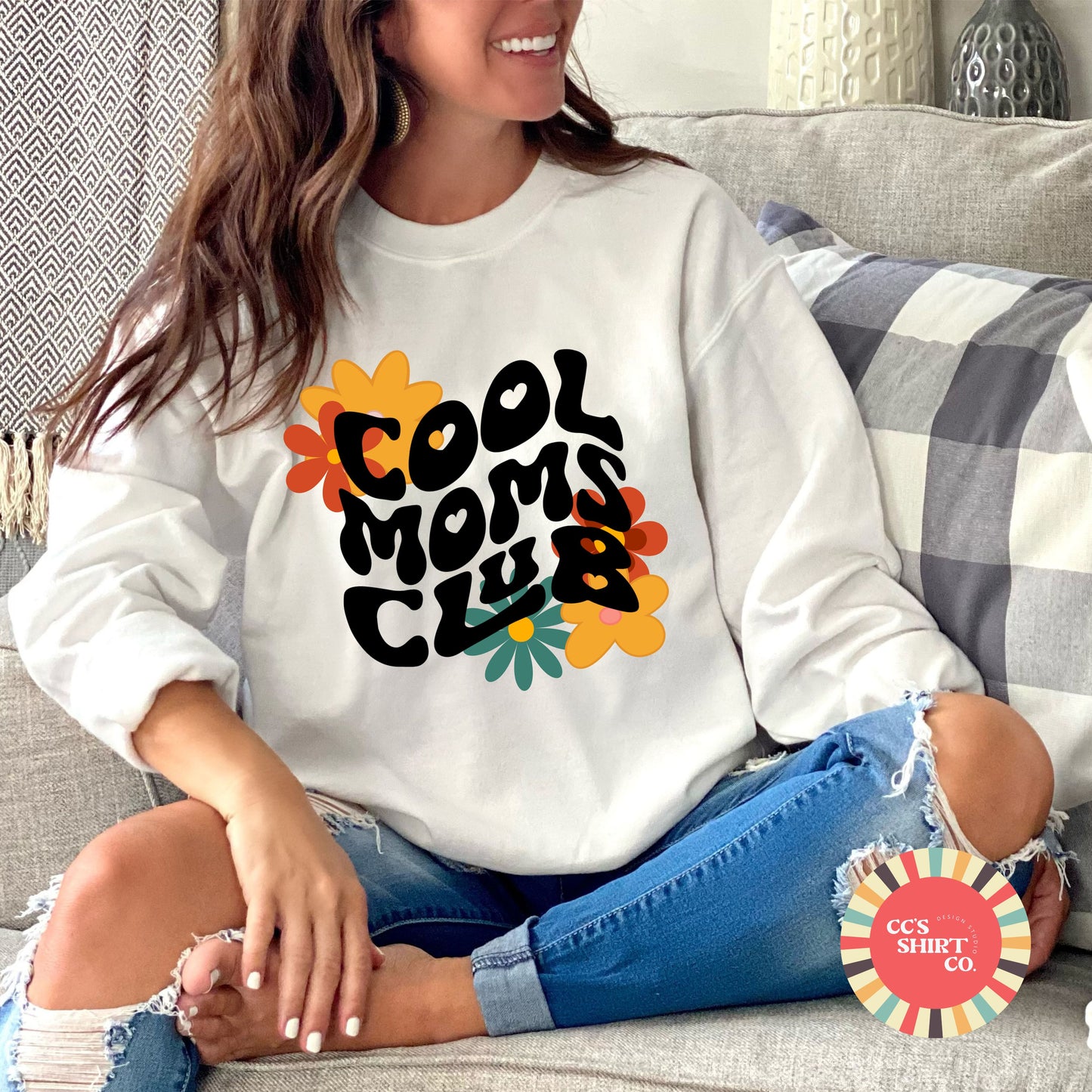 Retro Styled Cool Mom's Club Tee