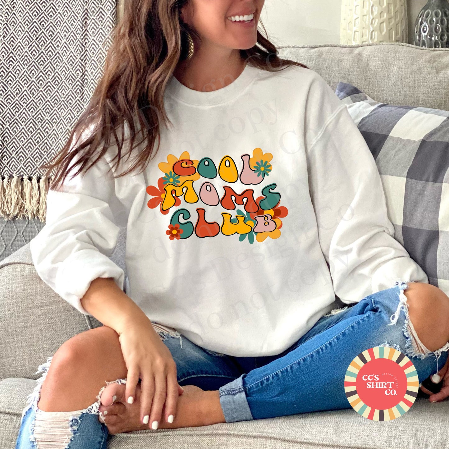 Groovy Styled Cool Mom's Club Tee